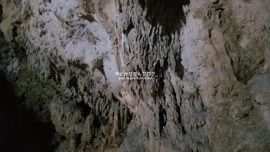 サビチ洞の鍾乳石