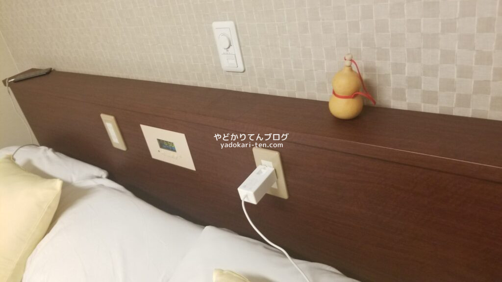 京都花ホテルの客室コンセント