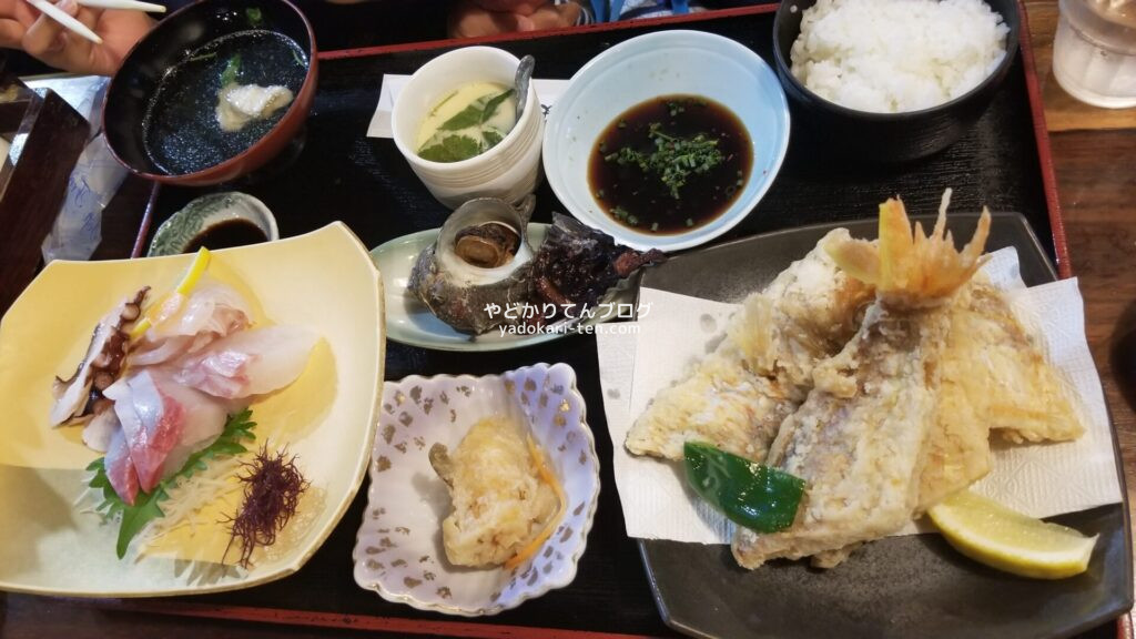 湯本観光ホテル西京に行く前に寄った萩心海で食べた定食