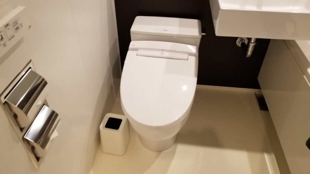 サクラクロスホテル京都清水の客室トイレ