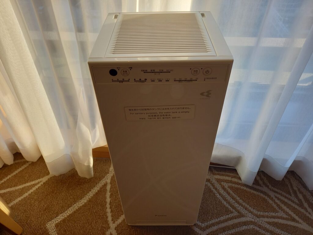 リーガロイヤルホテル京都の客室にある加湿空気清浄機